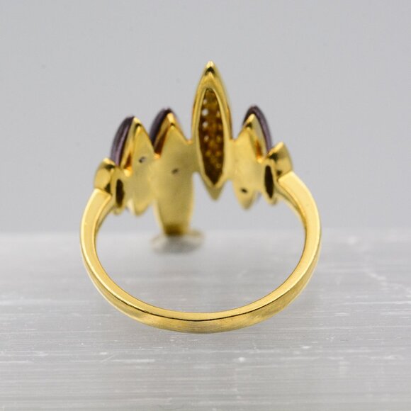 18K Vintage Purple Enamel Ring With Pave Set Diamonds - Picture 5 of 10